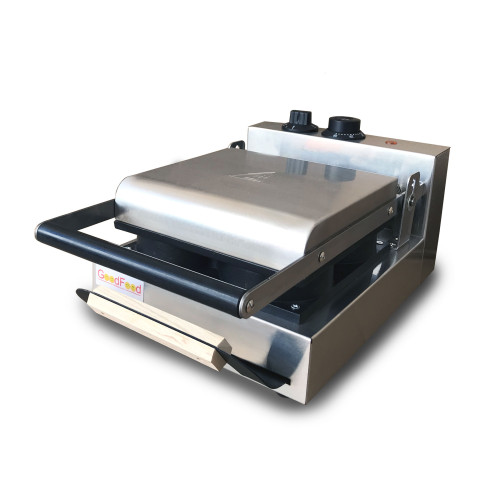 Вафельниця-тарта-летниця GoodFood WB4B — професійна електрична вафельниця для 4 тарталеток 100х25 мм, корпус з нержавіючої сталі, 1,8 кВт