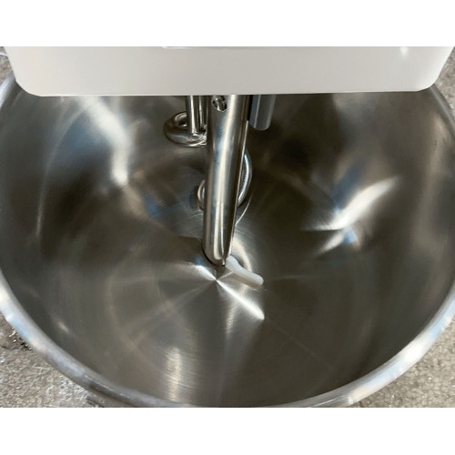 Тістоміс GoodFood SM20T2V — спіральний професійний тістоміс для піци, хліба та кондитерських виробів, 21 л, 2 швидкості, 1,5 кВт