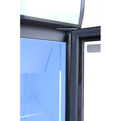 Холодильна шафа для напоїв GoodFood BC360BW2LEDCOL, 310 л, чорно-біла, LED-підсвітка, динамічне охолодження, замок