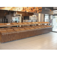 Прилавок хлебный Modern Expo 1060х930х1300 мм из натурального дерева, пристенный, для булочных и пекарен, Украина