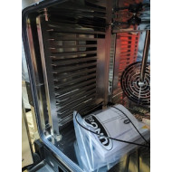 Пароконвектомат UNOX XECC-0523-E1RM 5 уровень GN 2/3 шаг 67 мм сенсор ONE Италия гарантия 12 мес 5,2 кВт 220/380В 535×662×649 мм нержавеющая сталь