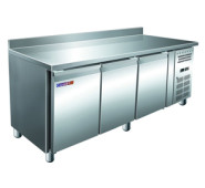 Стіл-холодильник COOLEQ GN3200TN, 3-дверний, 465 л, -2…+8°C, R290, 1795×700×960 мм, з бортом, для професійної кухні