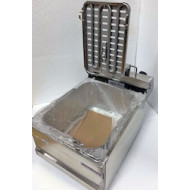 Фритюрниця Beckers FB 4 LT, 4 л, 1 кошик (розмір 220×130×100 мм), 2 кВт, +50–190°C, 220 В, Італія, гарантія 12 міс, габарити 195×430×275 мм