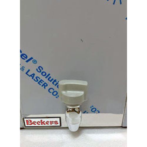 Фритюрниця BECKERS FR 8 LT, 8 л, 3 кВт, 220 В, 1 кошик 250×215×105 мм, +50–190°C, Італія, 265×450×360 мм, 12 міс, для кафе й ресторанів