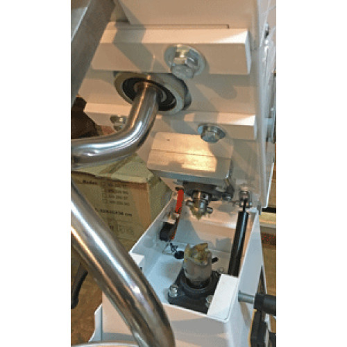 Тістоміс спіральний ROBOT COUPE ITPIZZA M-20-2S 3Ф, 22 л, 17 кг, 56 кг/год, 0,75 кВт, 380 В, Італія, 390×670×735 мм, 12 міс для піцерій