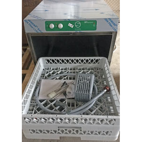 Посудомоечная машина фронтальная SILANOS NE700PS PD/PB (Италия), 20 кассет/час, загрузка 330 мм, 565×610×825 мм, 3,9 кВт, 12 мес