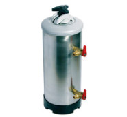 Пом'якшувач води SILANOS DVA LT16, Італія, 16 л, потік до 1000 л/год, тиск 1–8 bar, сіль для регенерації 2 кг, t 4–25°C, вага 13/14 кг, 255×190×600 мм