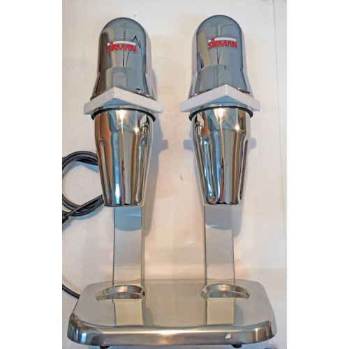 Миксер для молочных коктейлей Sirman Sirio 2 — 2 стакана 550 мл, 14 000 об/хв, 0,2 кВт, 300×195×485 мм, для кафе/баров