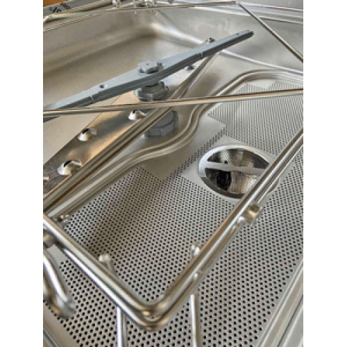 SILANOS купольна посудомийна NE1300 PD/PB, 48/30/20 кас./год, корзина 500×500 мм, цикли 75/120/180 с, 7.1 кВт, 655×785×1480 мм, Італія 12 міс