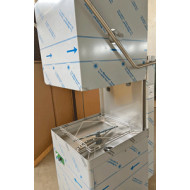 SILANOS купольна посудомийна NE1300 PD/PB, 48/30/20 кас./год, корзина 500×500 мм, цикли 75/120/180 с, 7.1 кВт, 655×785×1480 мм, Італія 12 міс